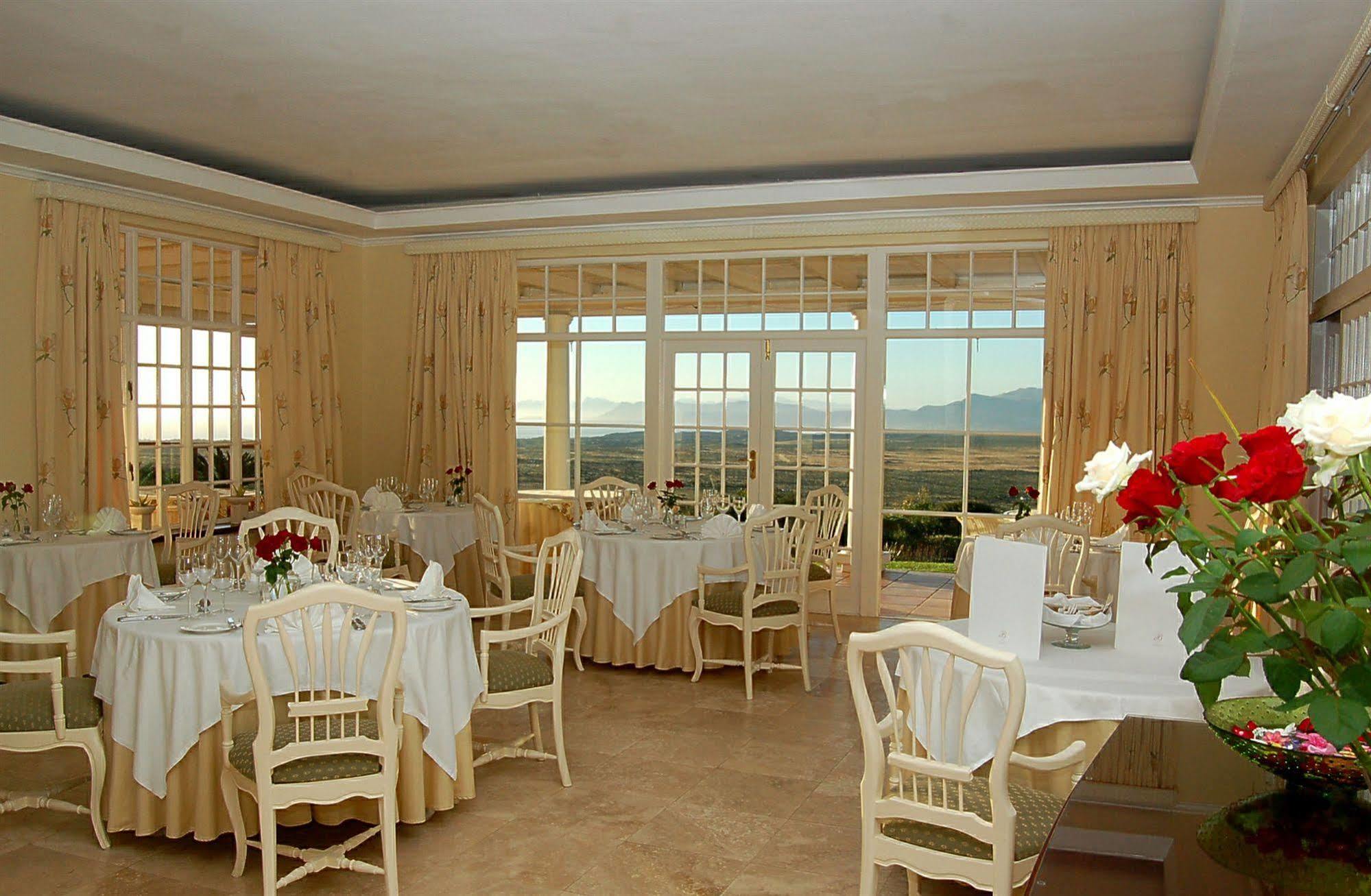 Bellavista Country Place Stanford Bagian luar foto